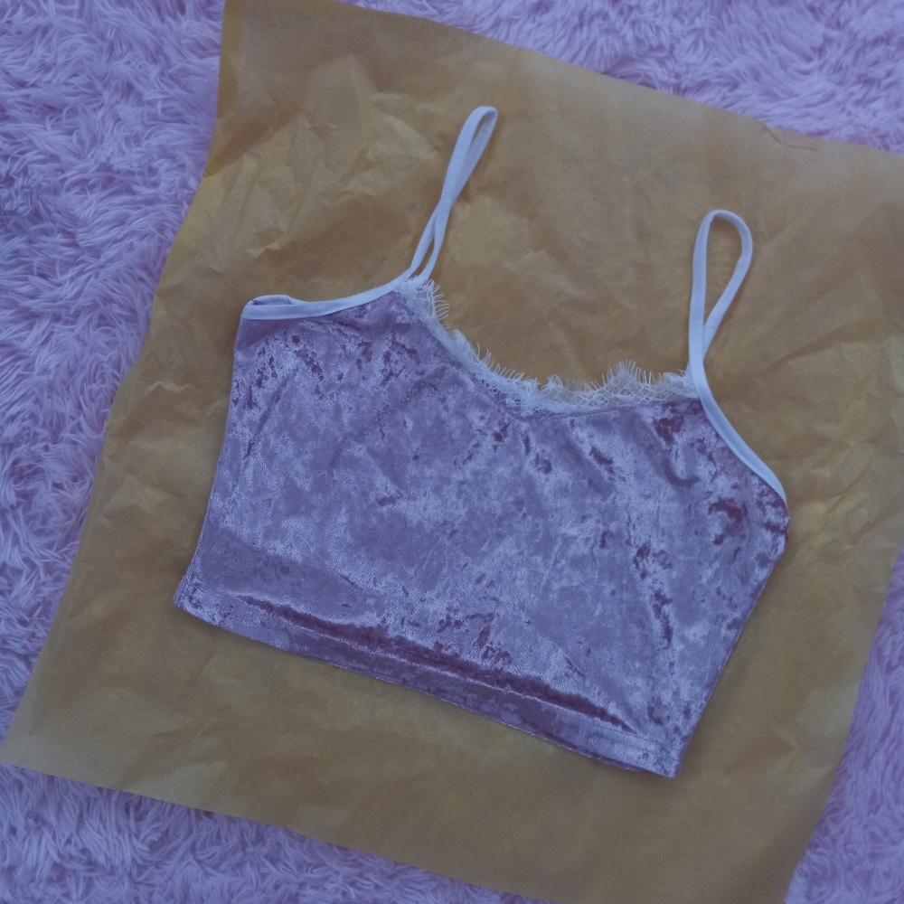 Crushed velvet lace trim baby rose pink crop top - Picture 5 of 7